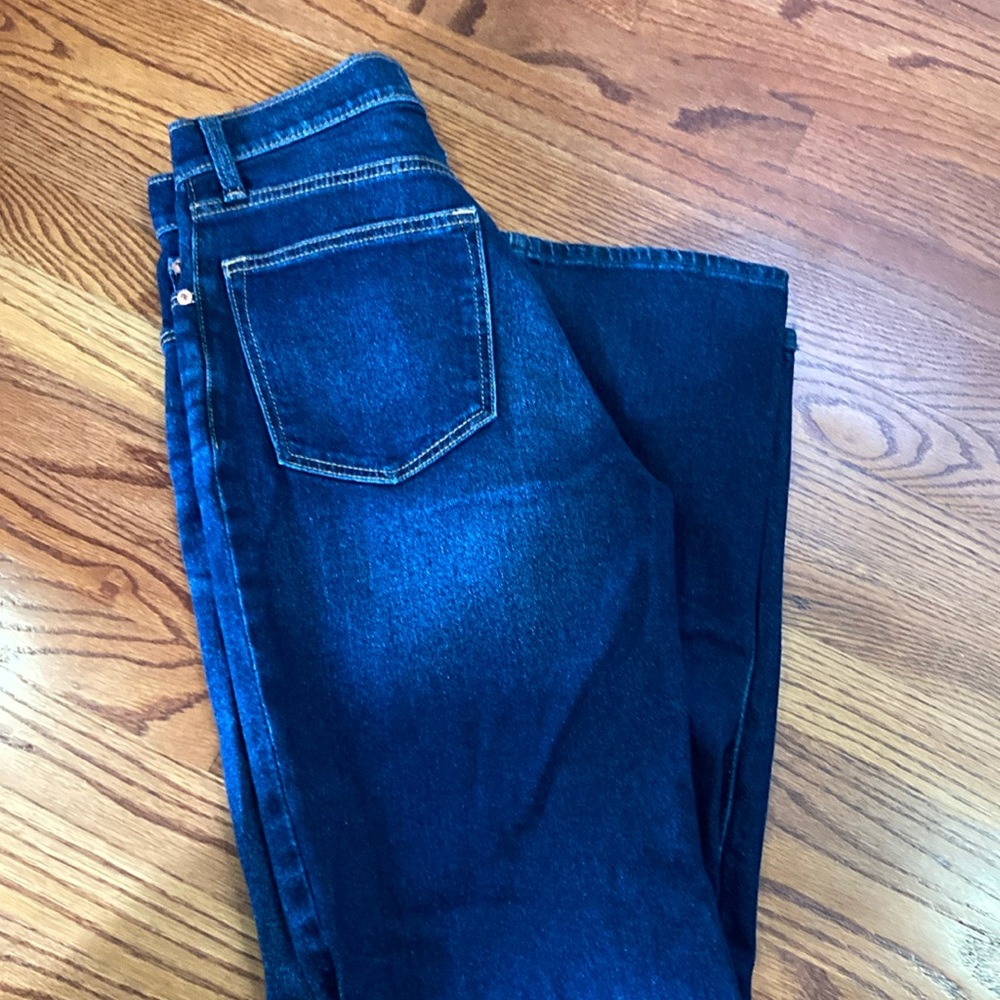 Womens Abercrombie and ditch jeans size 28 6R